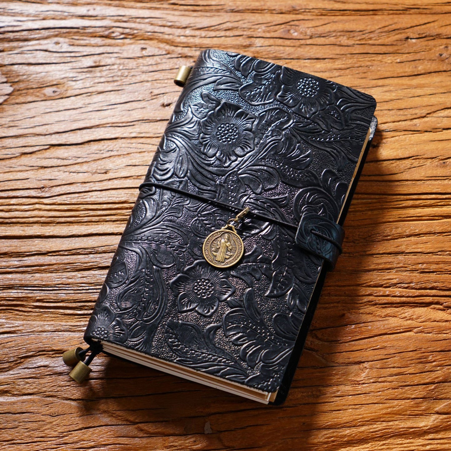 Handmade Pocket Size Flower Emboss Refillable Leather Journal